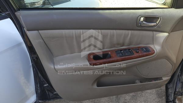 Photo 10 VIN: 4T1BF30K72U005830 - TOYOTA CAMRY 