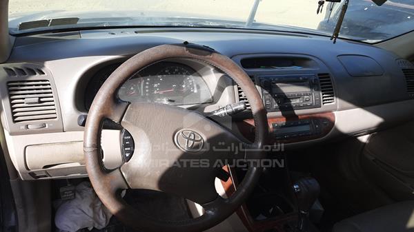 Photo 15 VIN: 4T1BF30K72U005830 - TOYOTA CAMRY 