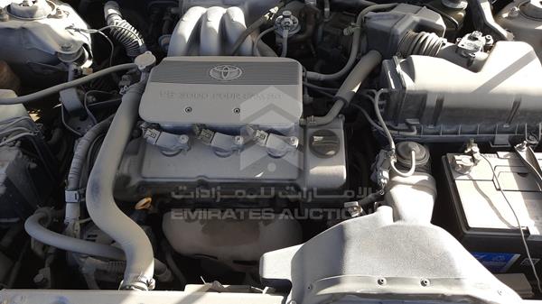 Photo 27 VIN: 4T1BF30K72U005830 - TOYOTA CAMRY 