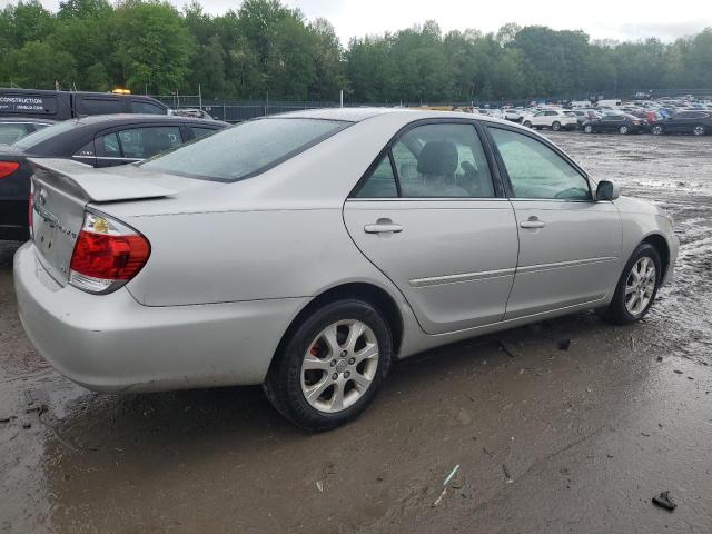 Photo 2 VIN: 4T1BF30K75U093329 - TOYOTA CAMRY 