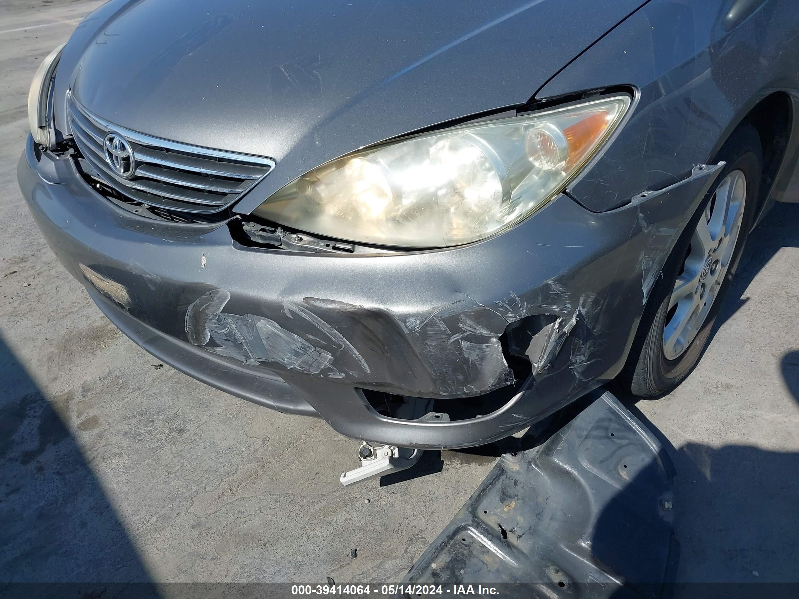 Photo 5 VIN: 4T1BF30K75U617885 - TOYOTA CAMRY 