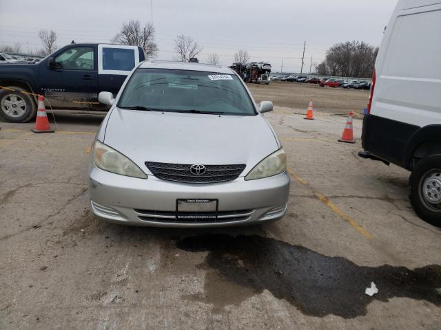 Photo 4 VIN: 4T1BF30K82U013161 - TOYOTA CAMRY 