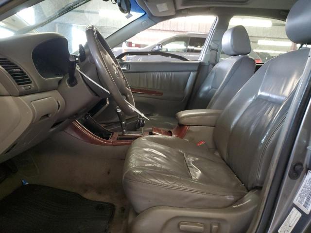 Photo 6 VIN: 4T1BF30K82U535823 - TOYOTA CAMRY LE 