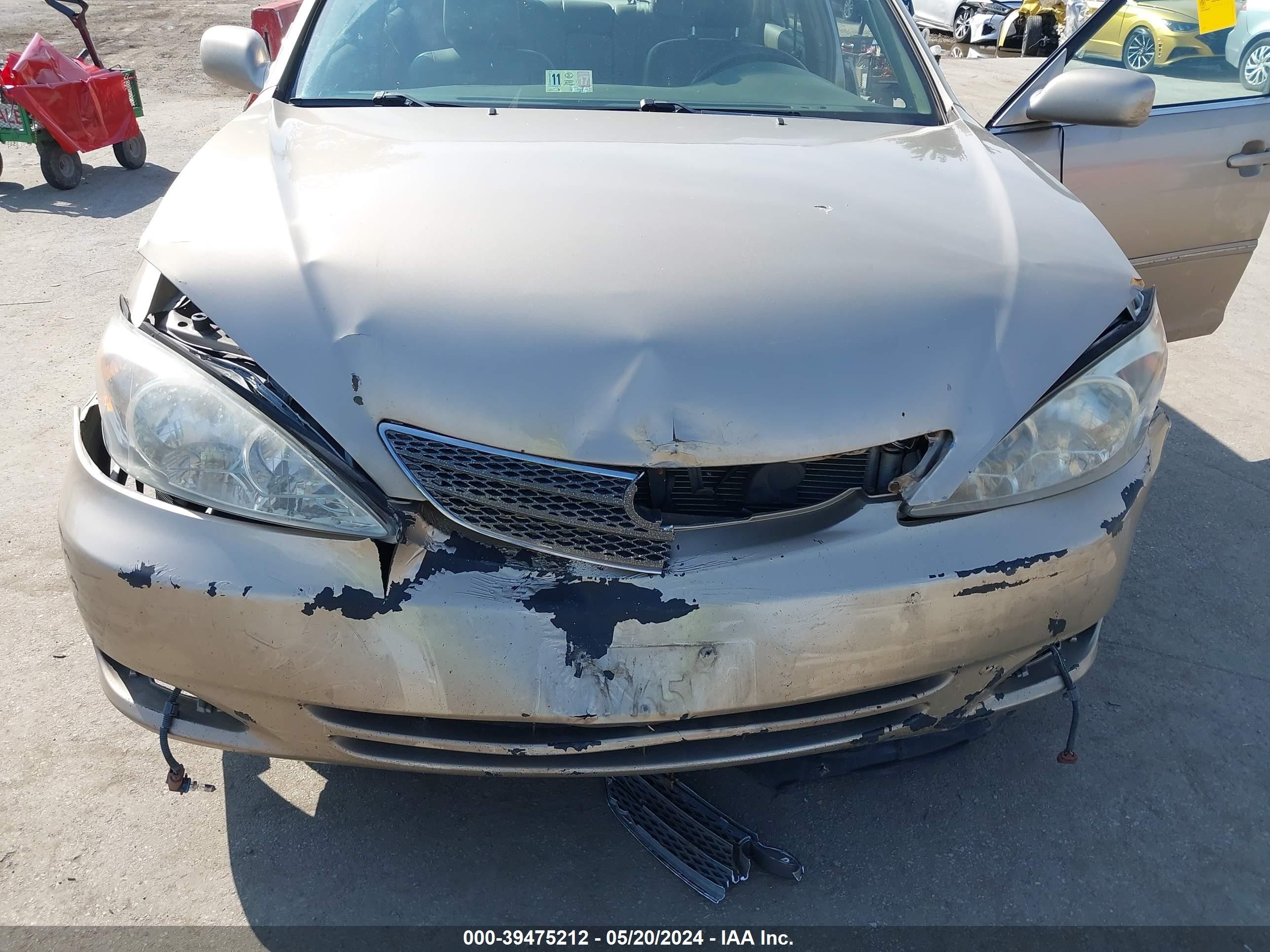 Photo 11 VIN: 4T1BF30K83U036439 - TOYOTA CAMRY 