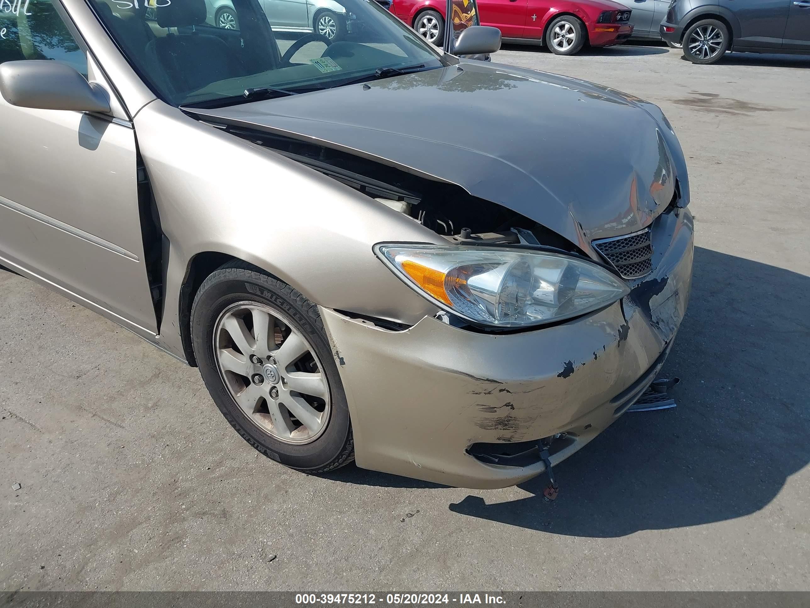 Photo 12 VIN: 4T1BF30K83U036439 - TOYOTA CAMRY 