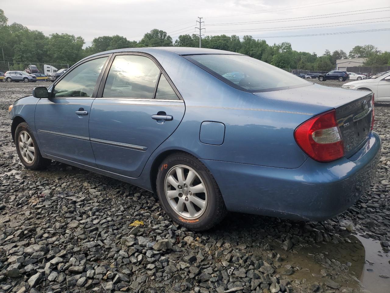 Photo 1 VIN: 4T1BF30K83U552462 - TOYOTA CAMRY 