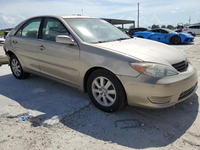 Photo 3 VIN: 4T1BF30K83U556074 - TOYOTA CAMRY LE 