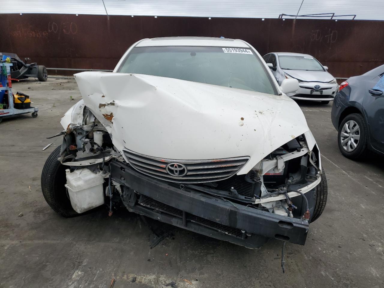 Photo 4 VIN: 4T1BF30K85U097812 - TOYOTA CAMRY 