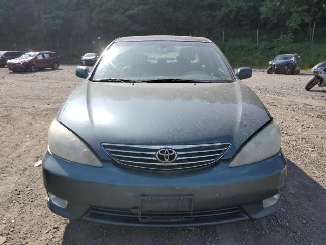 Photo 4 VIN: 4T1BF30K85U099754 - TOYOTA CAMRY LE 