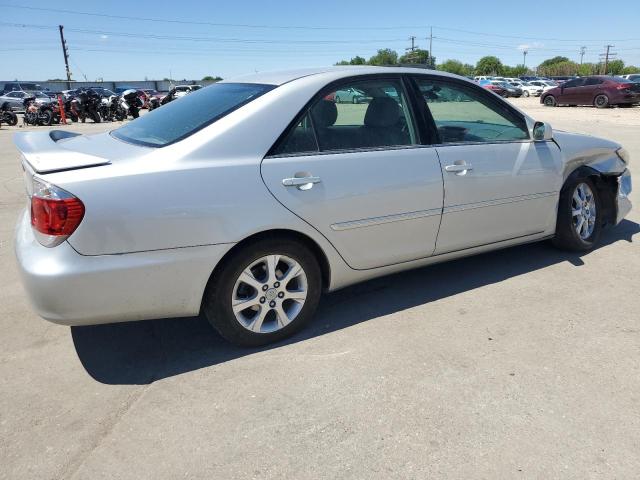 Photo 2 VIN: 4T1BF30K85U105360 - TOYOTA CAMRY 