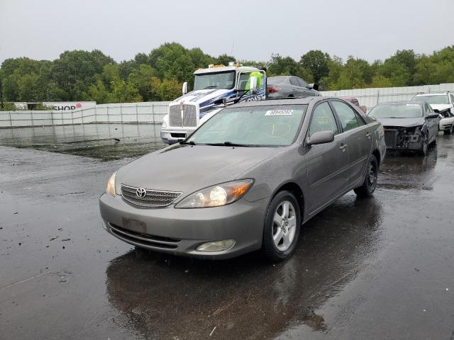 Photo 1 VIN: 4T1BF30K92U519520 - TOYOTA CAMRY LE 