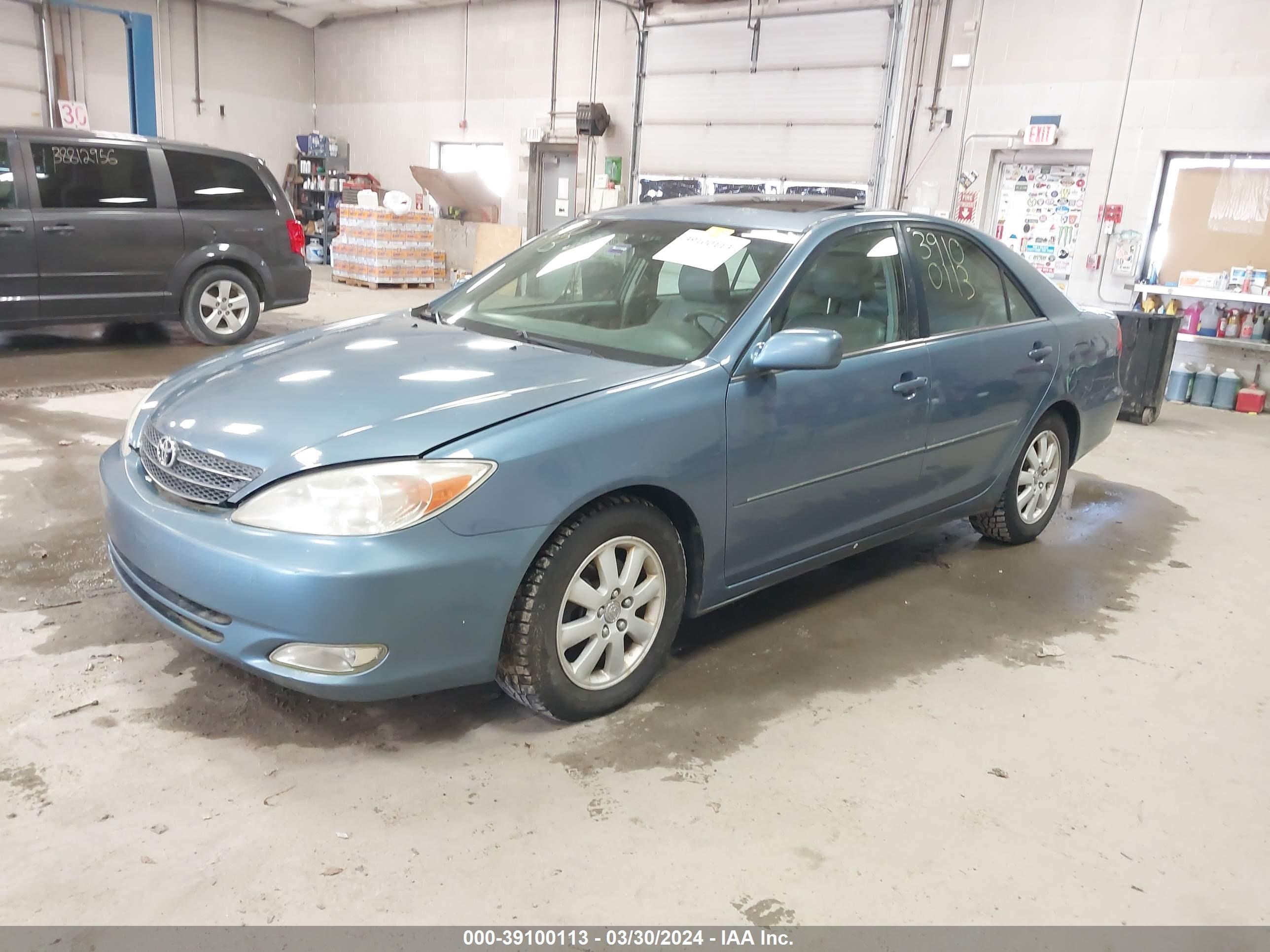 Photo 1 VIN: 4T1BF30K94U570051 - TOYOTA CAMRY 