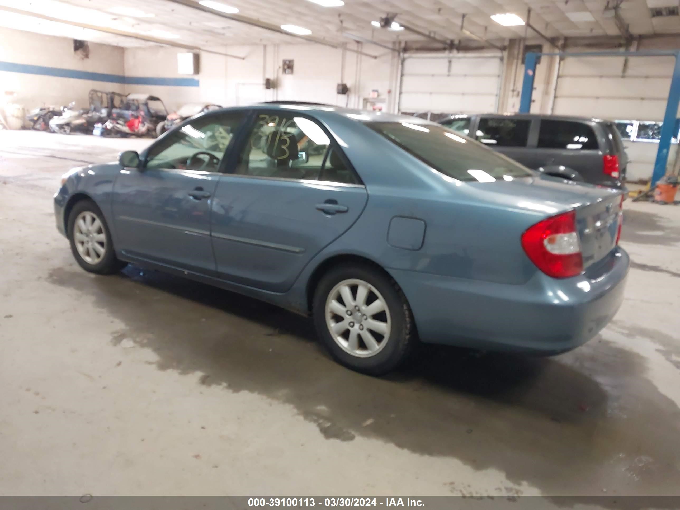 Photo 2 VIN: 4T1BF30K94U570051 - TOYOTA CAMRY 