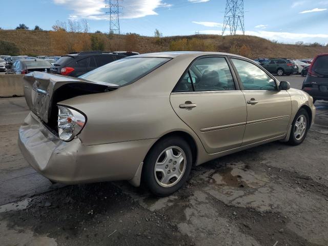 Photo 2 VIN: 4T1BF30KX2U014828 - TOYOTA CAMRY LE 