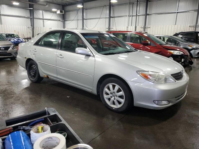 Photo 3 VIN: 4T1BF30KX3U037804 - TOYOTA CAMRY LE 