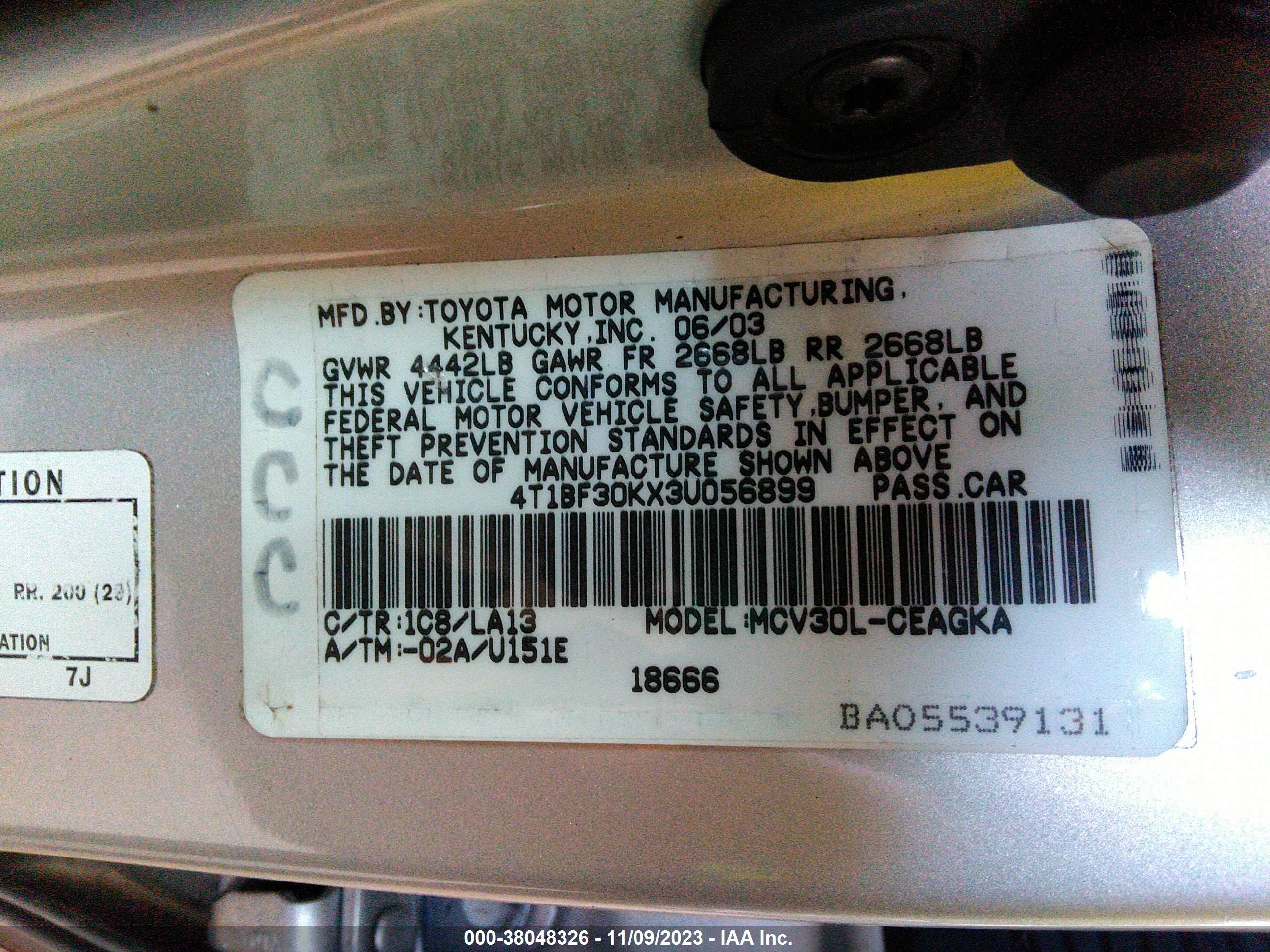 Photo 8 VIN: 4T1BF30KX3U056899 - TOYOTA CAMRY 