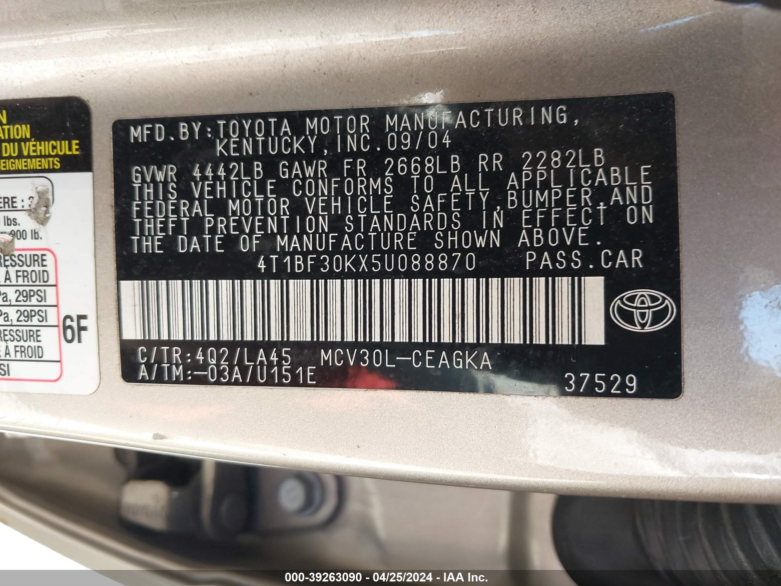 Photo 8 VIN: 4T1BF30KX5U088870 - TOYOTA CAMRY 