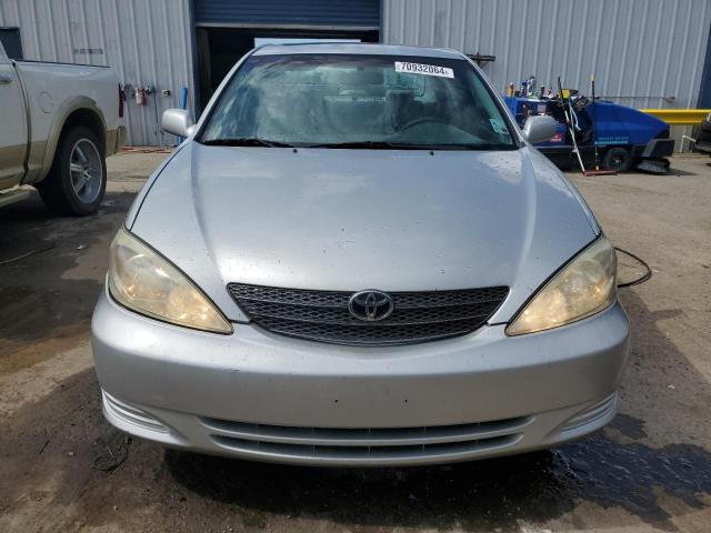 Photo 4 VIN: 4T1BF32K04U063097 - TOYOTA CAMRY LE 