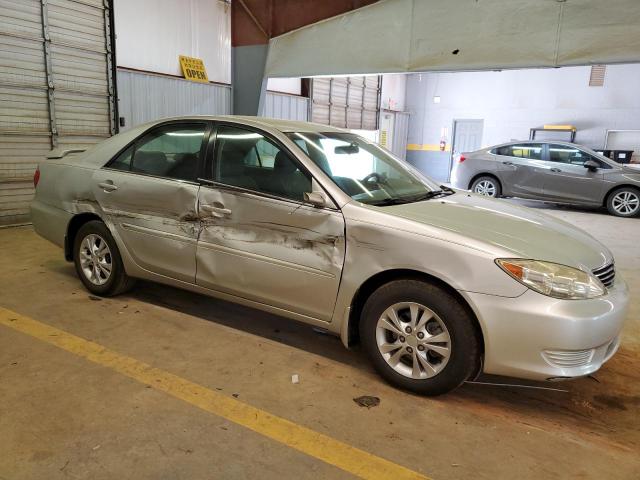 Photo 3 VIN: 4T1BF32K05U619393 - TOYOTA CAMRY 