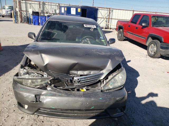 Photo 4 VIN: 4T1BF32K06U635661 - TOYOTA CAMRY LE 