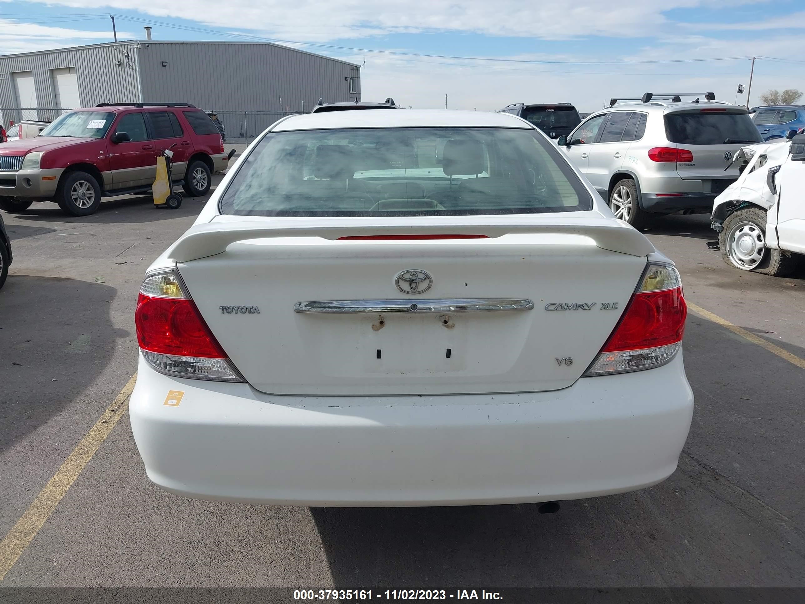 Photo 15 VIN: 4T1BF32K15U087233 - TOYOTA CAMRY 