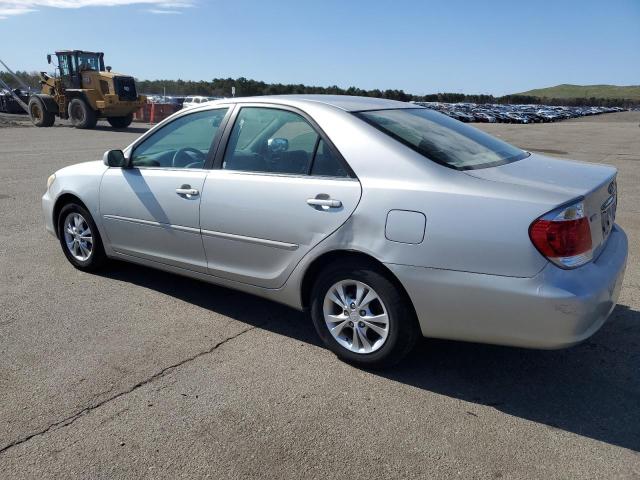 Photo 1 VIN: 4T1BF32K15U106170 - TOYOTA CAMRY 