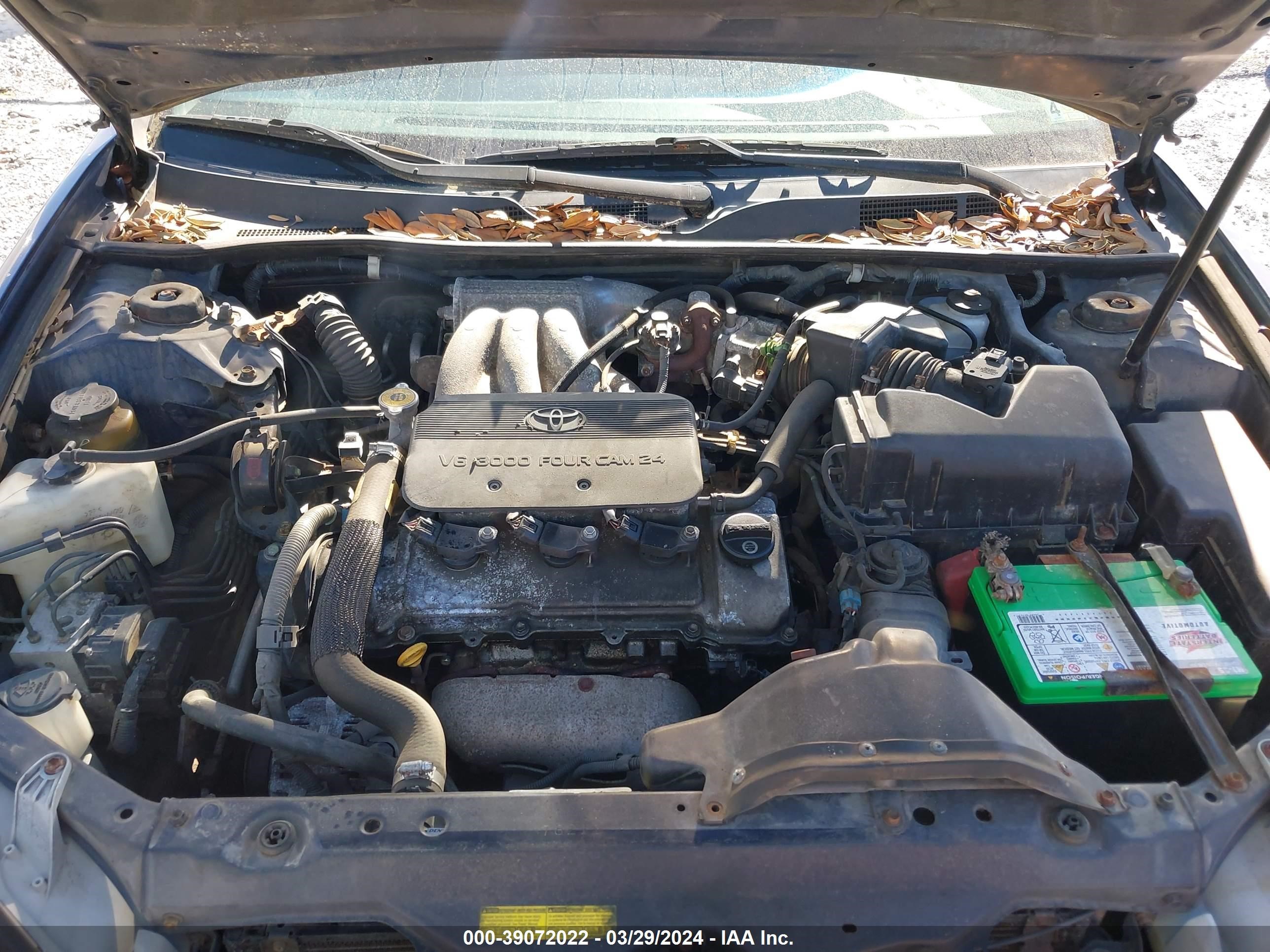 Photo 9 VIN: 4T1BF32K22U504189 - TOYOTA CAMRY 