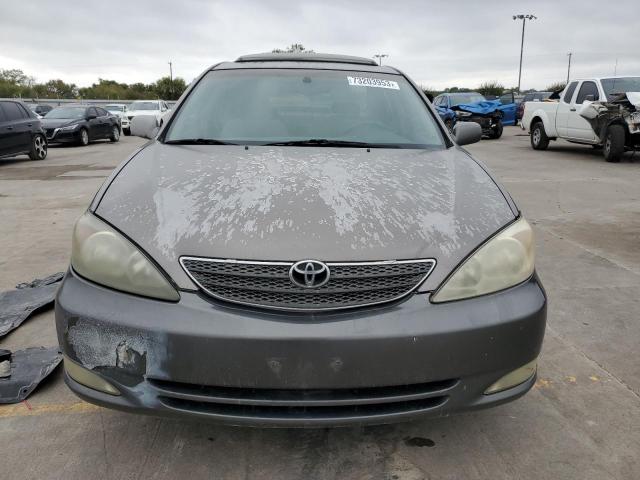 Photo 4 VIN: 4T1BF32K22U512390 - TOYOTA CAMRY 