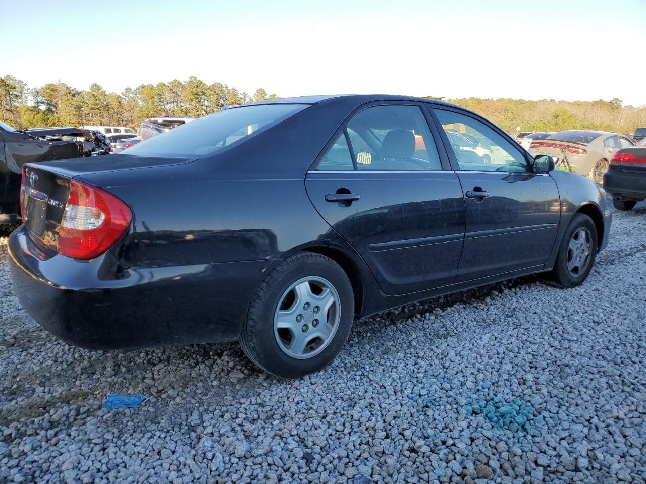 Photo 2 VIN: 4T1BF32K23U048034 - TOYOTA CAMRY 