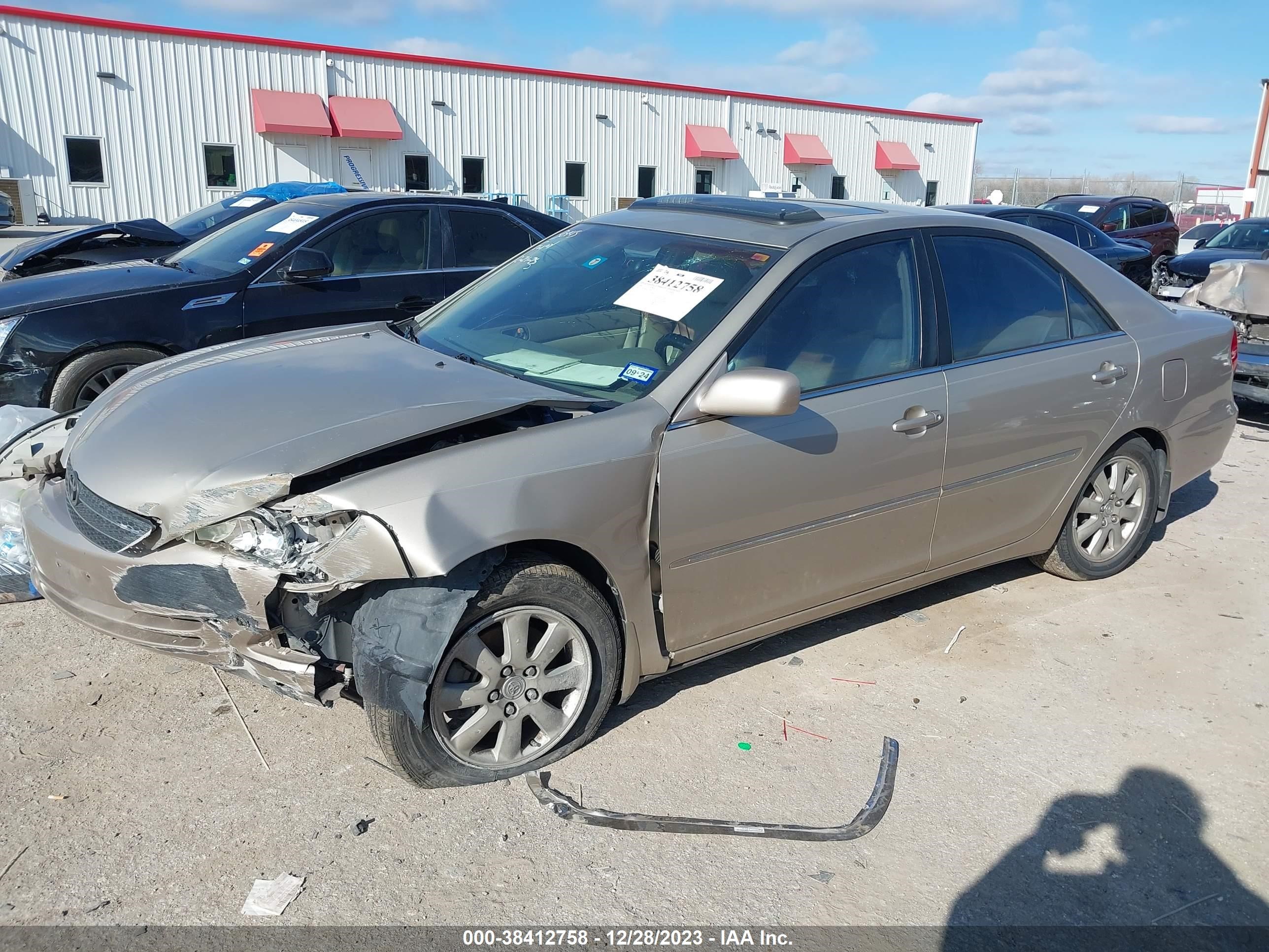 Photo 1 VIN: 4T1BF32K24U579834 - TOYOTA CAMRY 