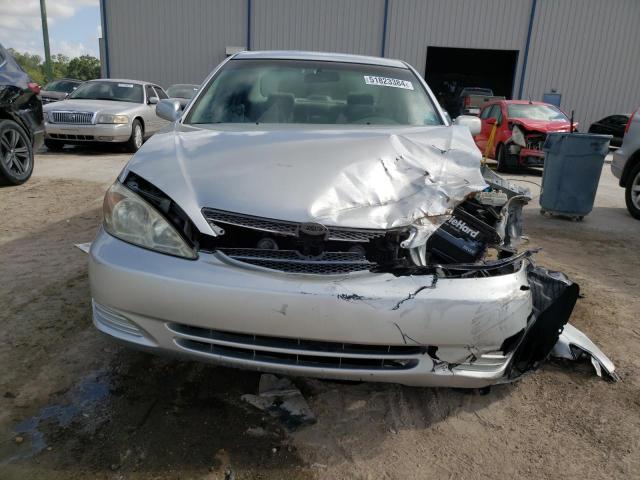 Photo 4 VIN: 4T1BF32K24U587299 - TOYOTA CAMRY LE 