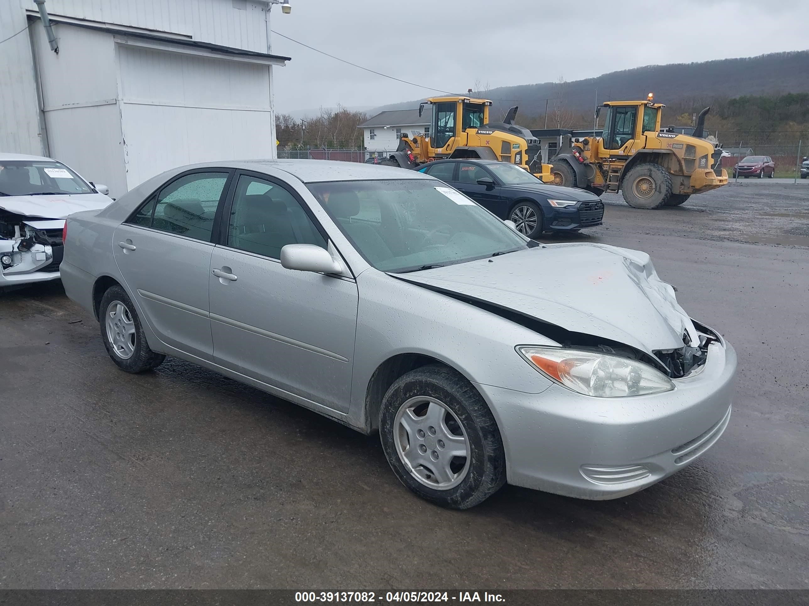 Photo 0 VIN: 4T1BF32K32U526623 - TOYOTA CAMRY 