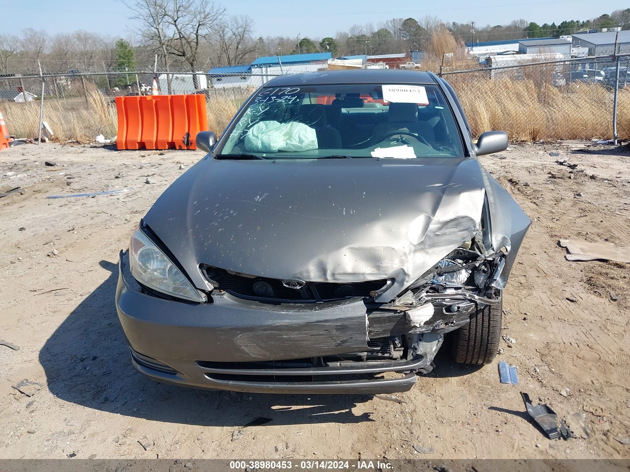 Photo 11 VIN: 4T1BF32K33U552379 - TOYOTA CAMRY 