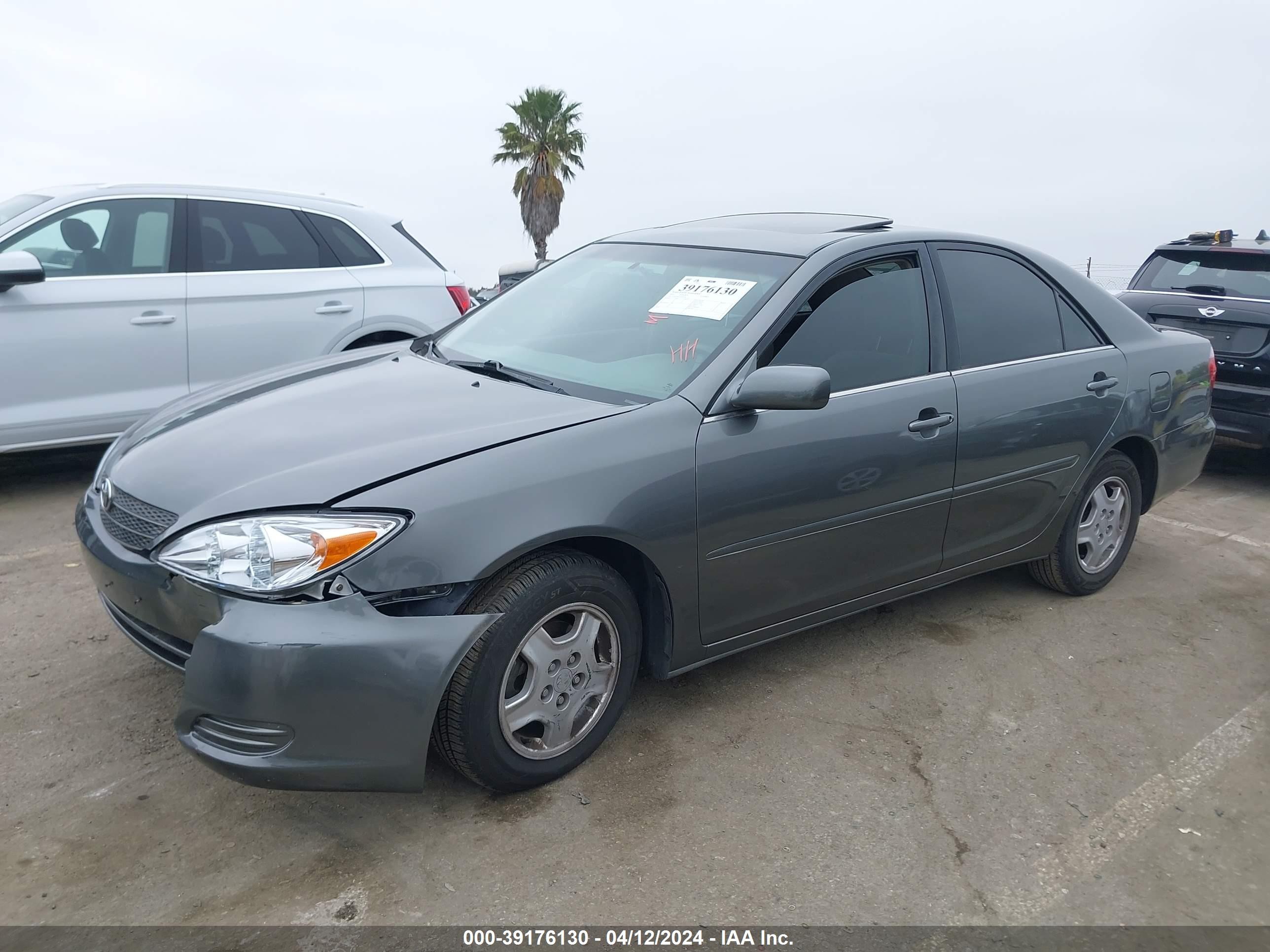 Photo 1 VIN: 4T1BF32K33U559154 - TOYOTA CAMRY 