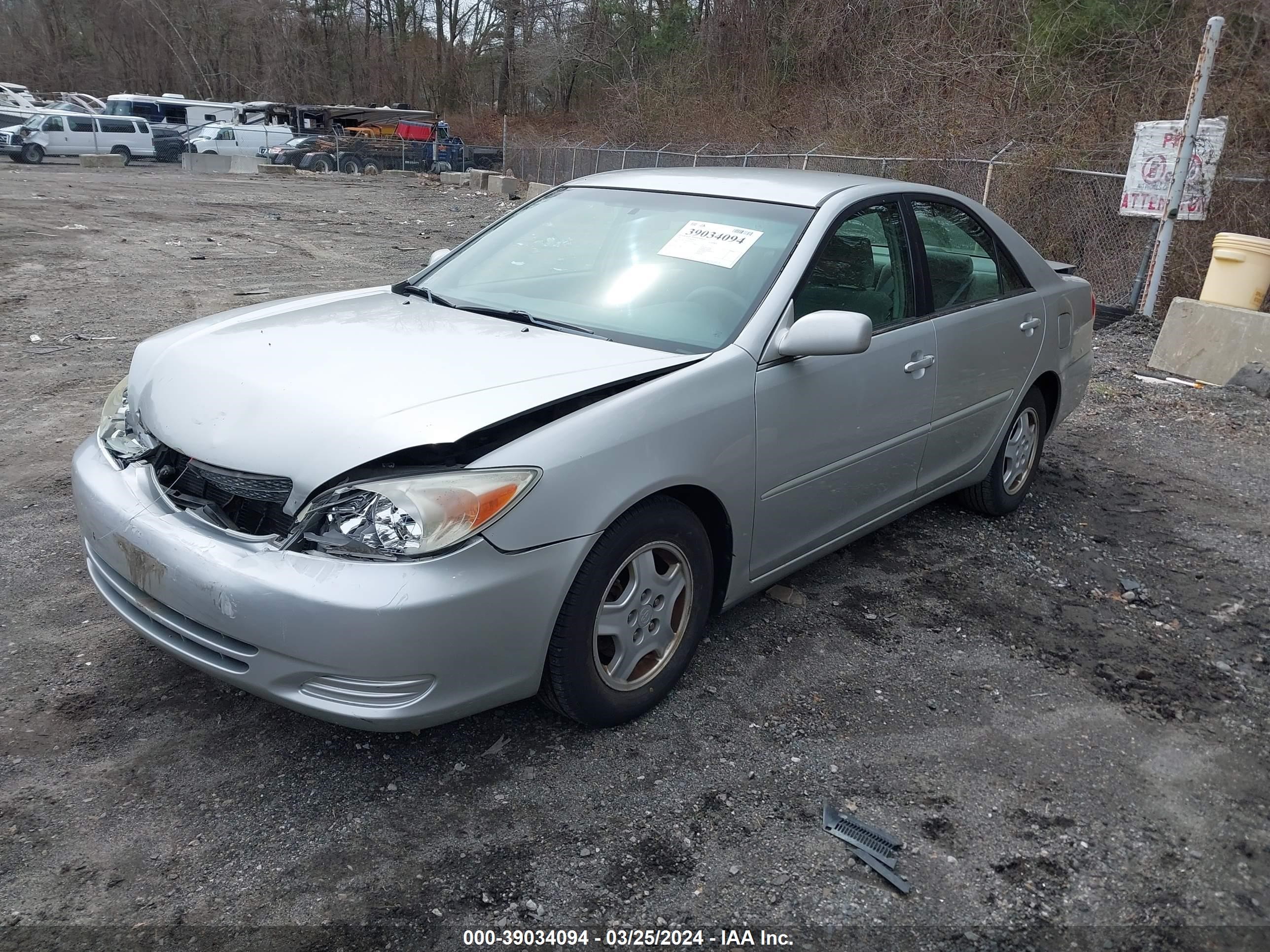 Photo 1 VIN: 4T1BF32K42U032075 - TOYOTA CAMRY 