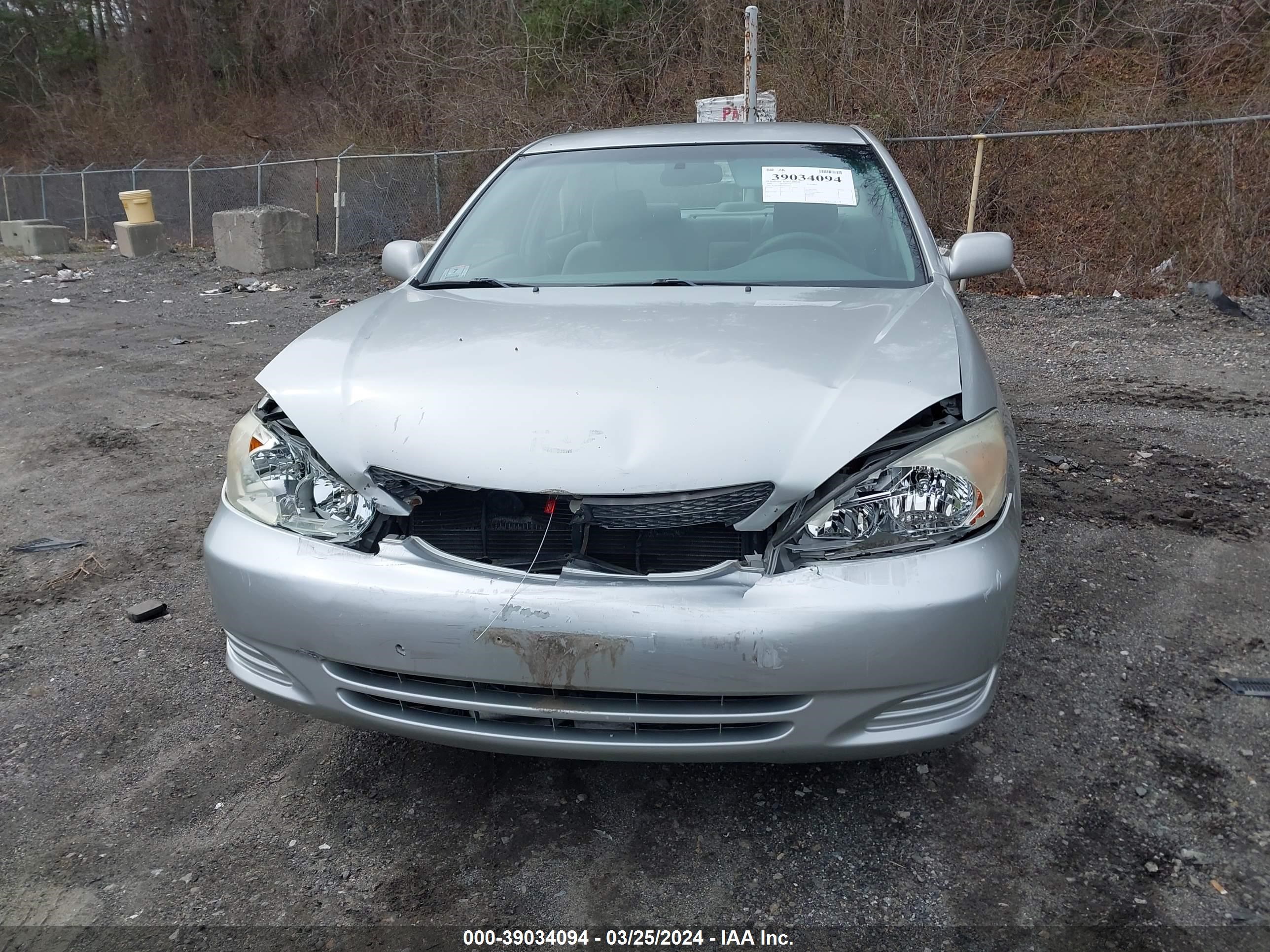 Photo 11 VIN: 4T1BF32K42U032075 - TOYOTA CAMRY 