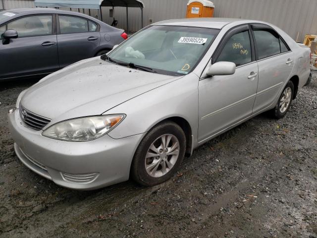 Photo 1 VIN: 4T1BF32K45U100444 - TOYOTA CAMRY LE 