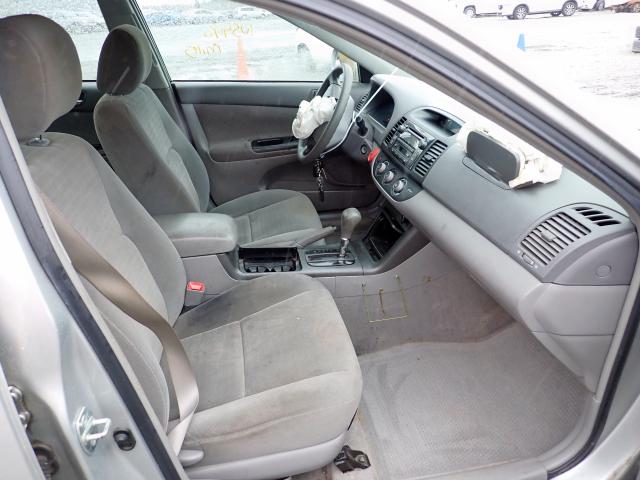 Photo 4 VIN: 4T1BF32K45U100444 - TOYOTA CAMRY LE 