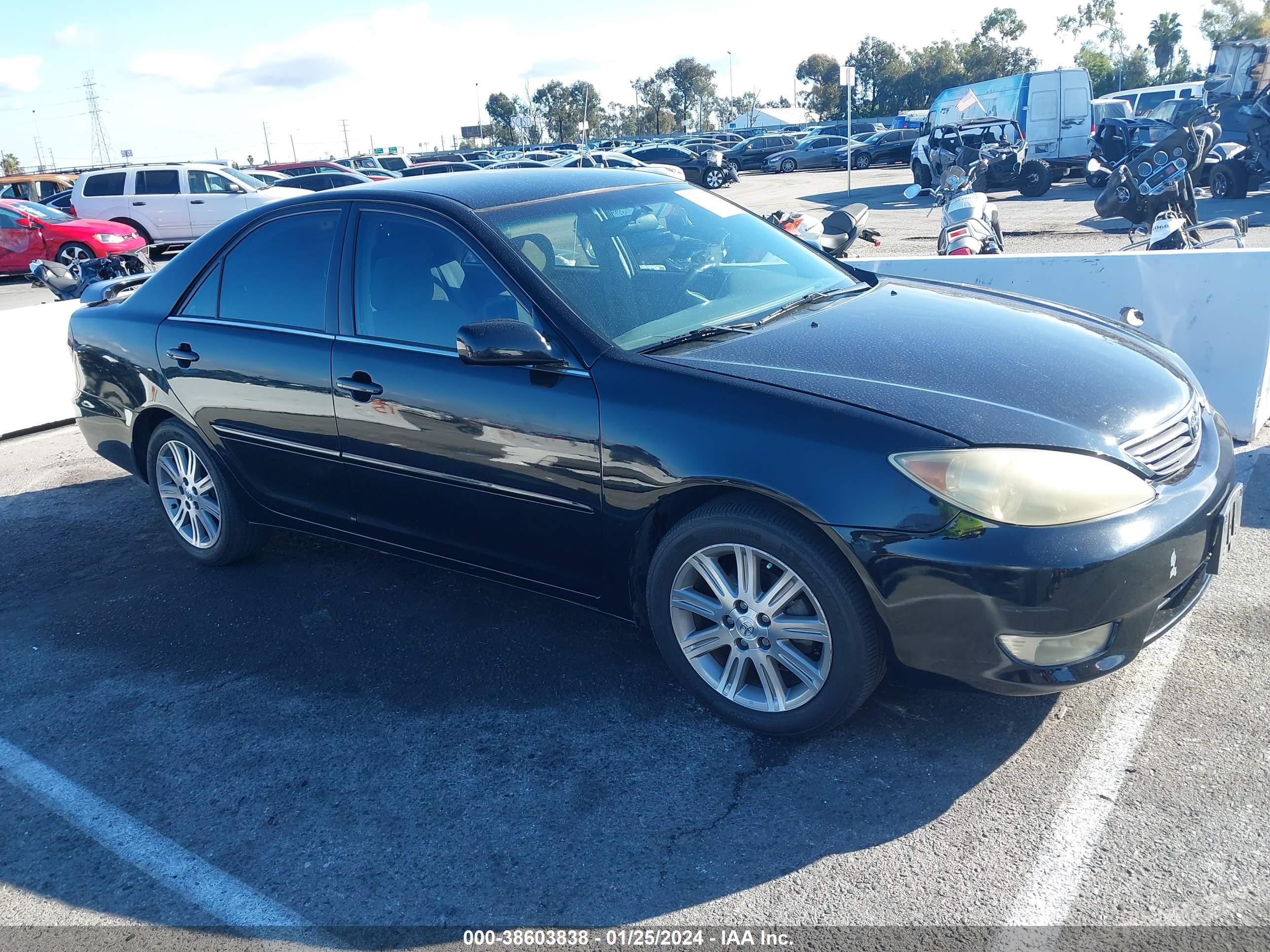 Photo 12 VIN: 4T1BF32K45U101612 - TOYOTA CAMRY 