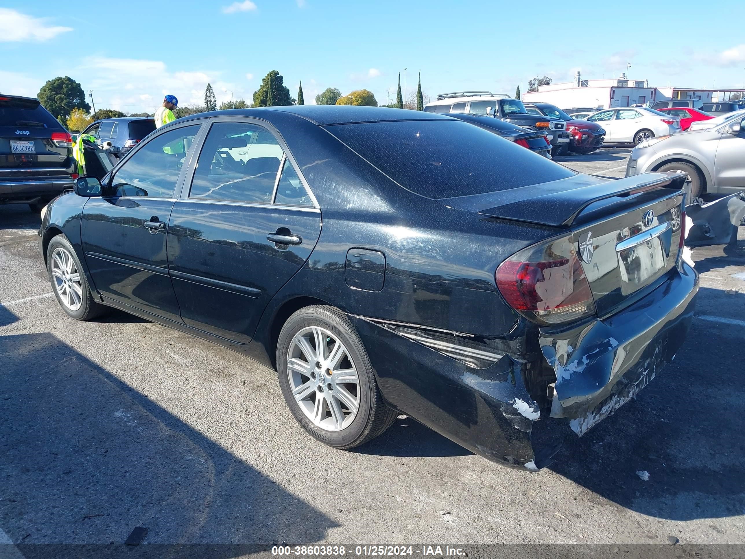 Photo 13 VIN: 4T1BF32K45U101612 - TOYOTA CAMRY 