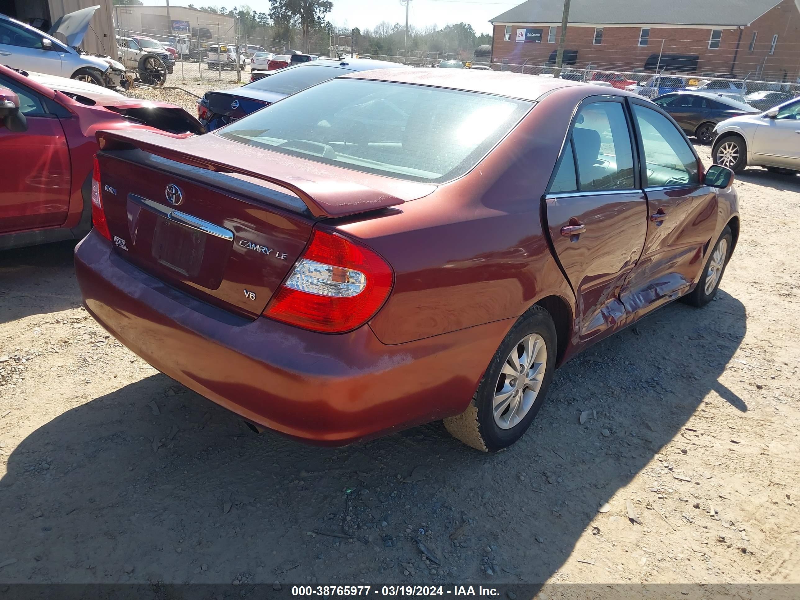 Photo 3 VIN: 4T1BF32K54U077142 - TOYOTA CAMRY 