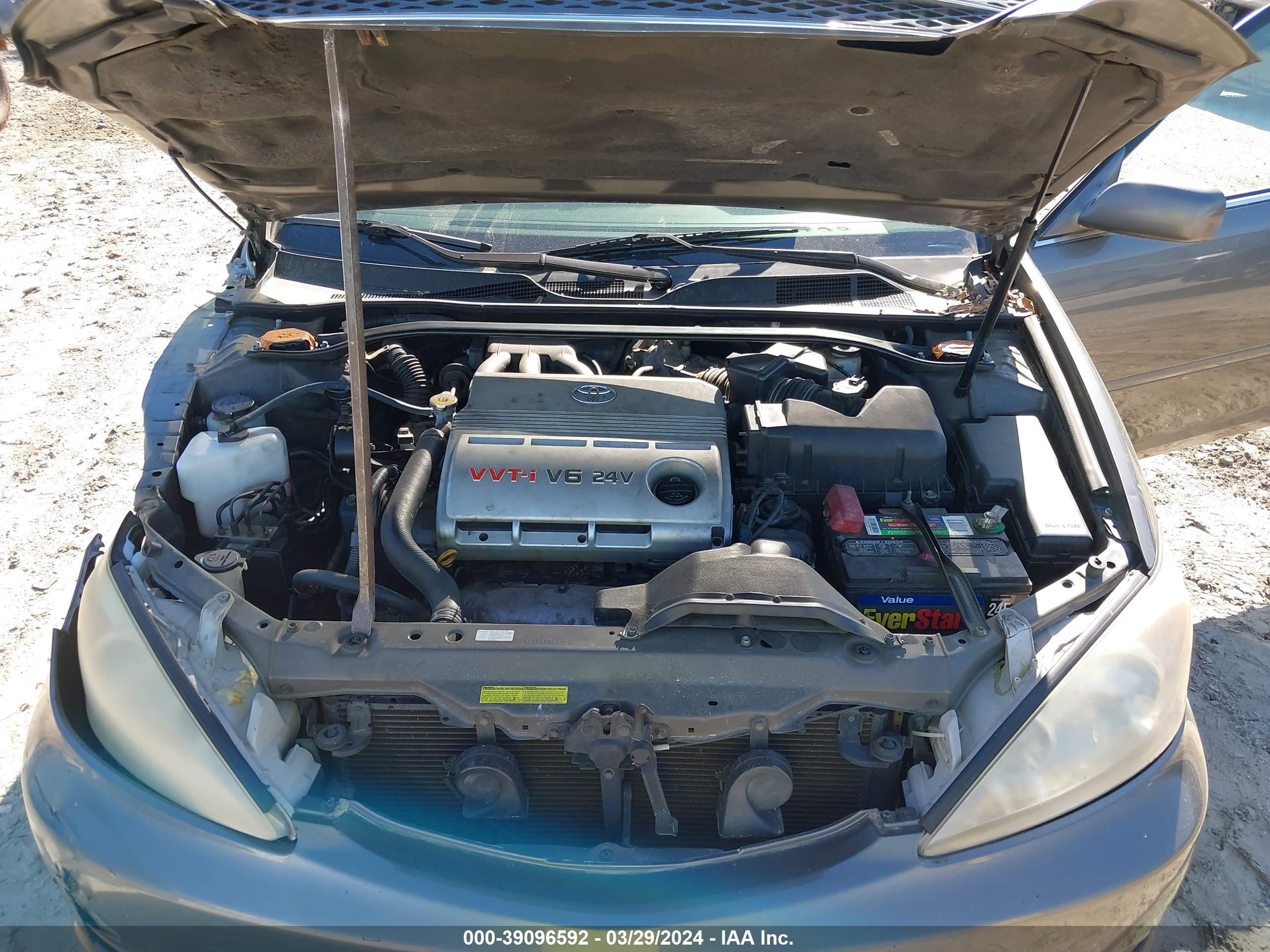 Photo 9 VIN: 4T1BF32K54U571162 - TOYOTA CAMRY 