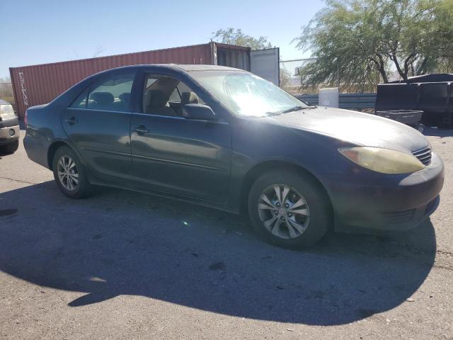 Photo 3 VIN: 4T1BF32K55U082682 - TOYOTA CAMRY LE 