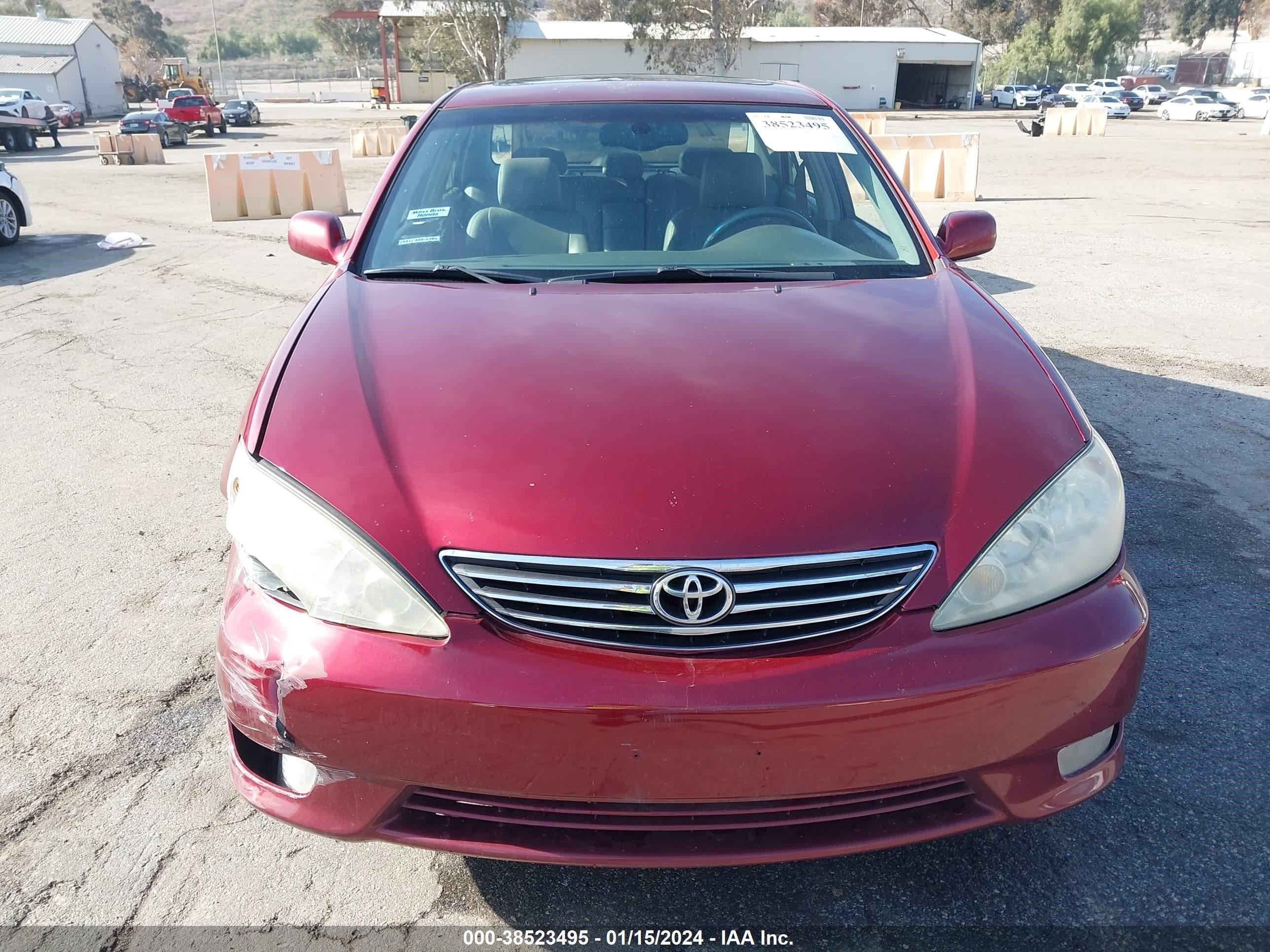 Photo 11 VIN: 4T1BF32K55U098364 - TOYOTA CAMRY 