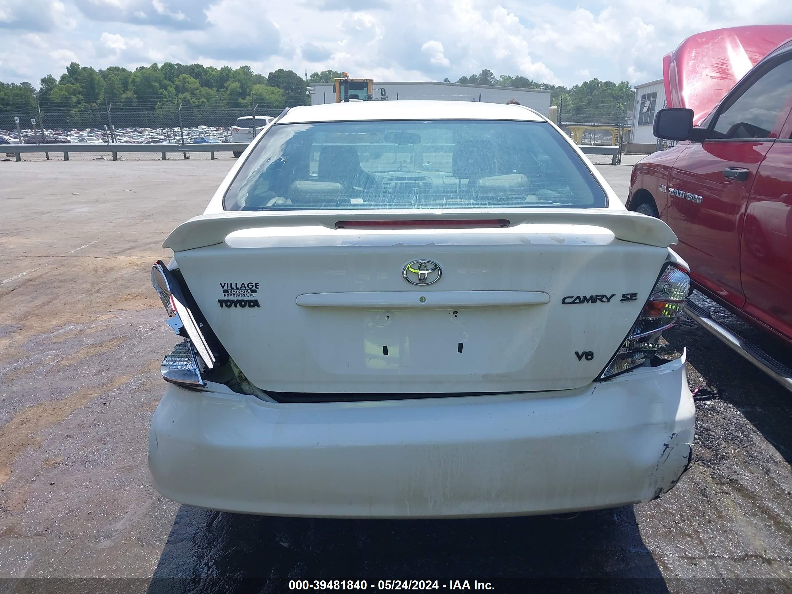 Photo 15 VIN: 4T1BF32K62U028139 - TOYOTA CAMRY 