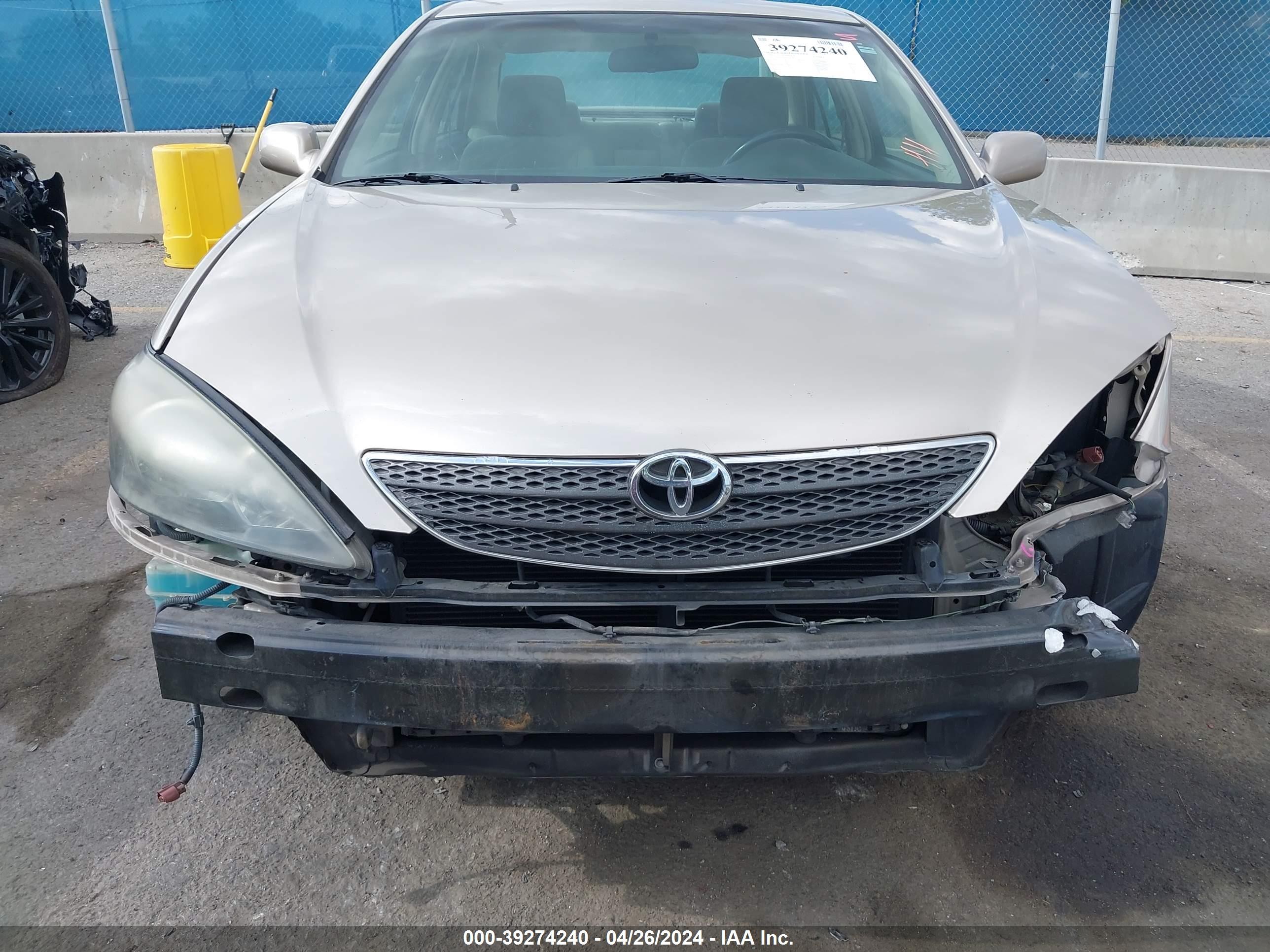 Photo 12 VIN: 4T1BF32K62U513851 - TOYOTA CAMRY 