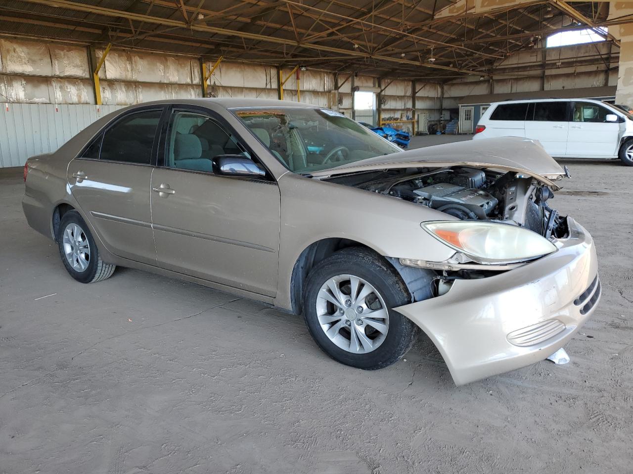 Photo 3 VIN: 4T1BF32K64U570229 - TOYOTA CAMRY 