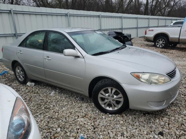 Photo 3 VIN: 4T1BF32K65U098938 - TOYOTA CAMRY 