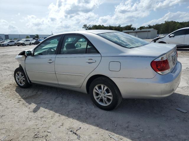 Photo 1 VIN: 4T1BF32K66U119157 - TOYOTA CAMRY LE 