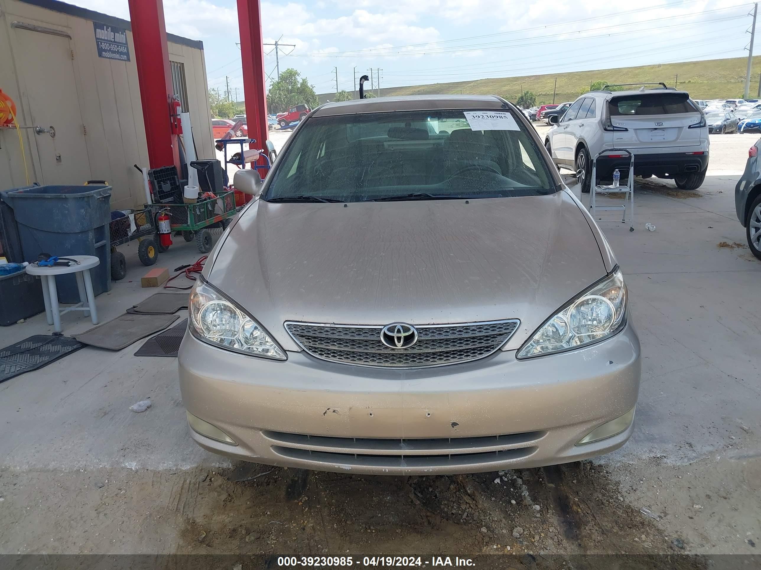 Photo 11 VIN: 4T1BF32K72U520114 - TOYOTA CAMRY 